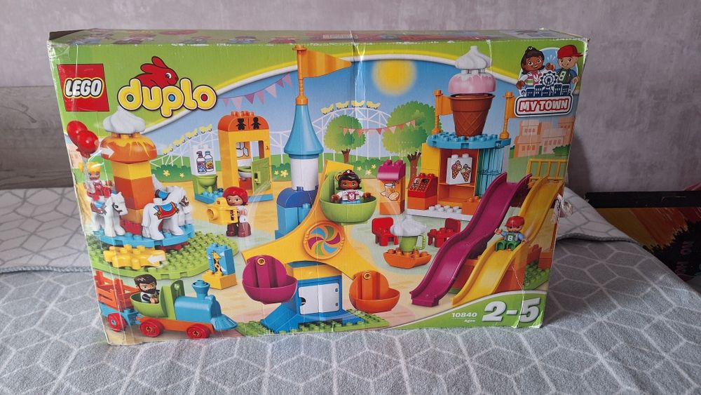 Продам LEGO Duplo 10841 Семейный парк аттракционов