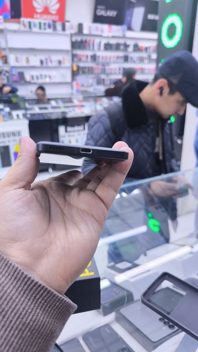 POCO F6 pro 12/512 black