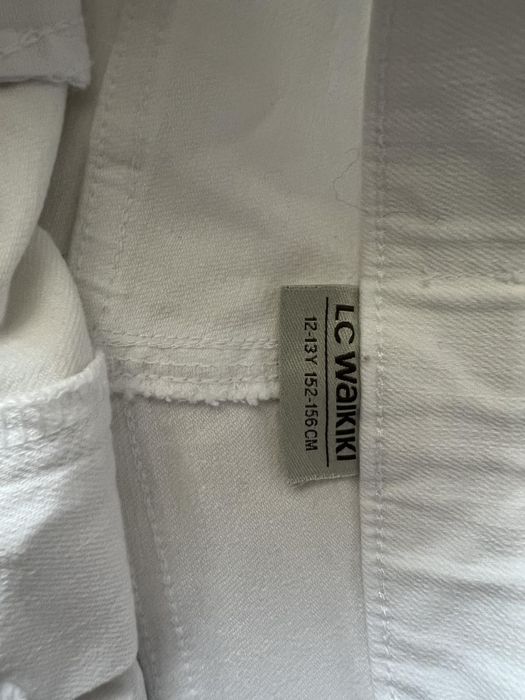 Къси панталони LC Waikiki