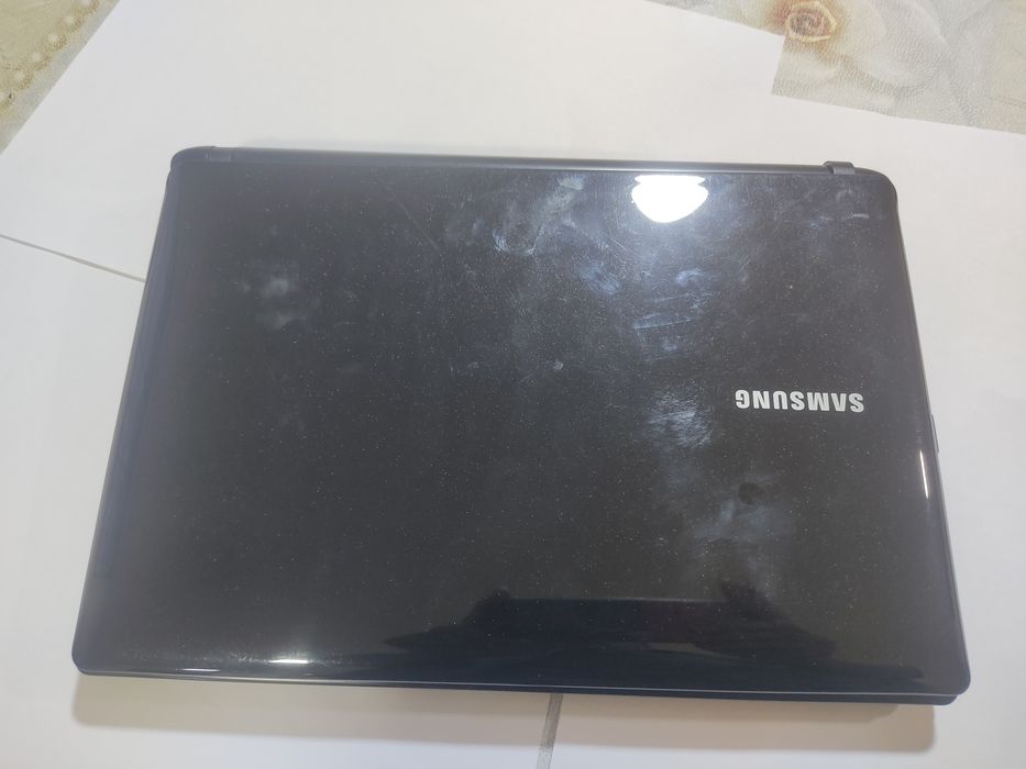 Продаётся нетбук компьютер Samsung N150