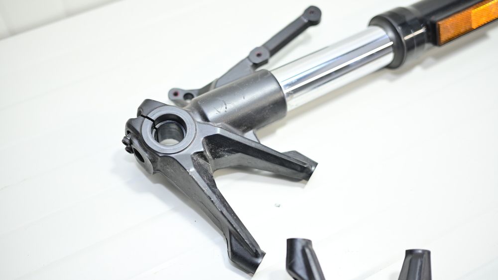 Ducati Monster 937 2021 2025 Tuburi Furca Completa Fata