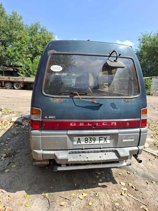 Мицубиси Делика продам