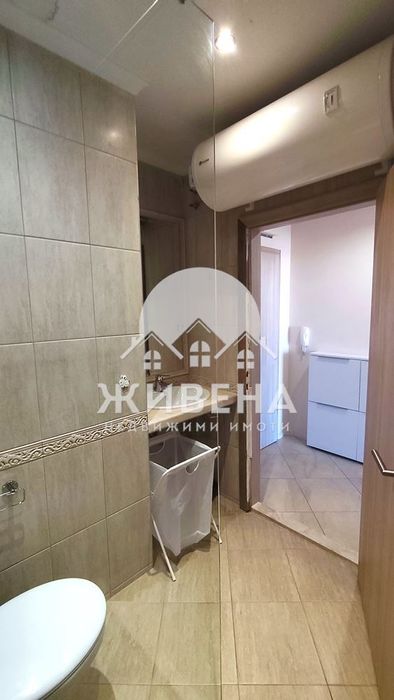 Продава обзаведен 2-стаен апартамент, кв. Аспарухово