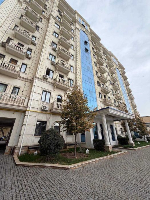ПРОДАЕТСЯ  4/7/10  ЖК Лондон  Мирзо-Улугбекский р-н Ор-р Стадион старт