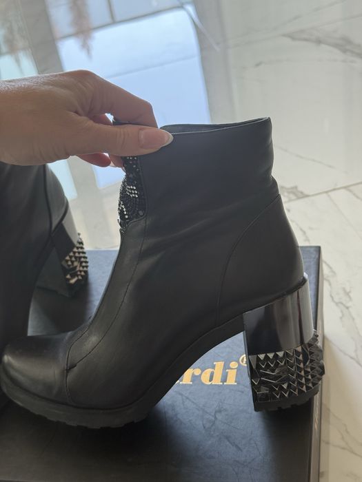 Боти Massimo Zardi  естествена кожа