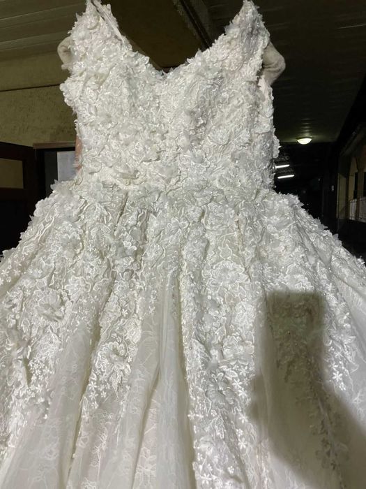 Свадебные платья