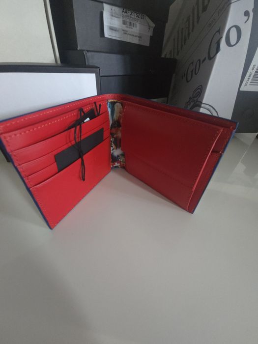 Dsquared портфейл