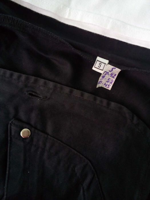 Дамски дрехи панталони бермуди сака