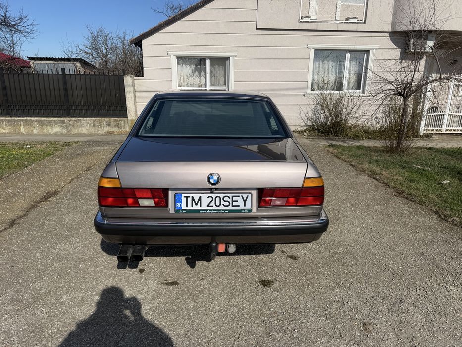 Vand bmw seria 7 E32 v12 IL