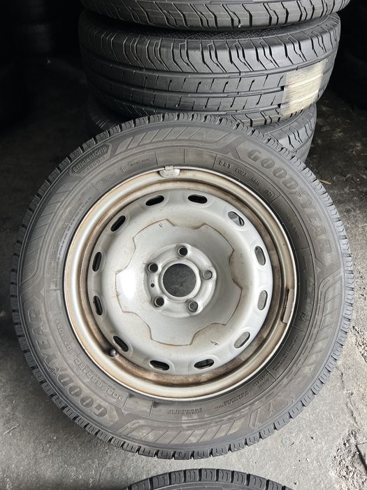 Jante Renault Trafic,Dacia Duster,Opel vivaro + anvel 205/65/16 C ,9mm