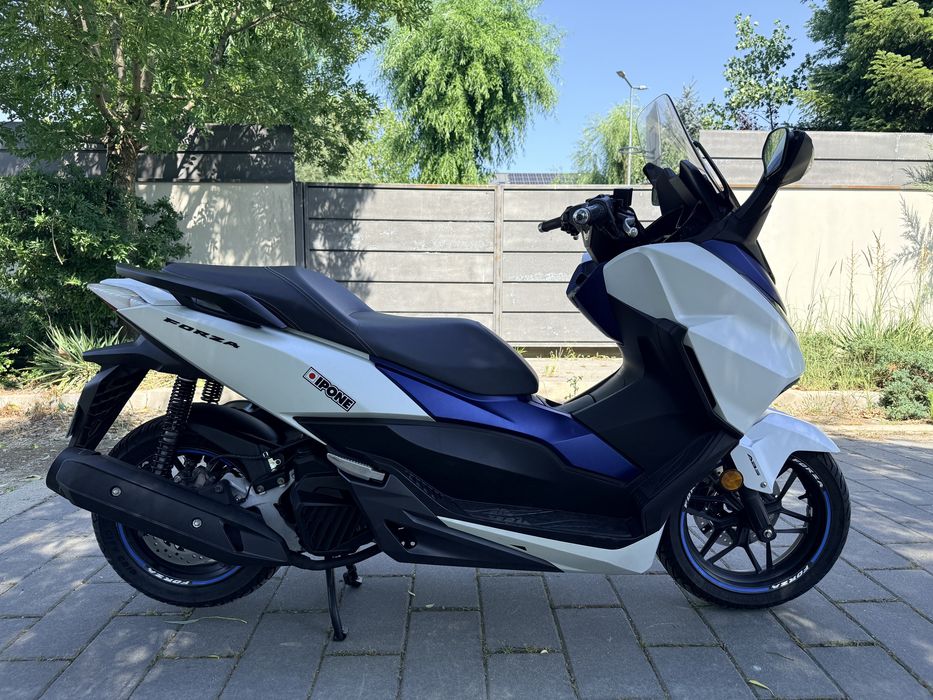 Honda forza, scuter 125, honda 125, scuter conduci cu B