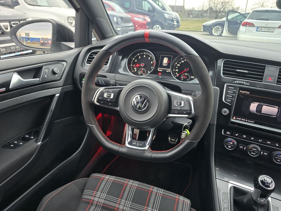VW Golf 7 2.0 GTI