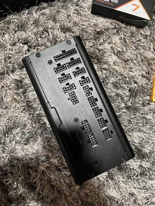 Sursa Corsair RMx Shift Series RM1000x, 80 PLUS GOLD, 1000W