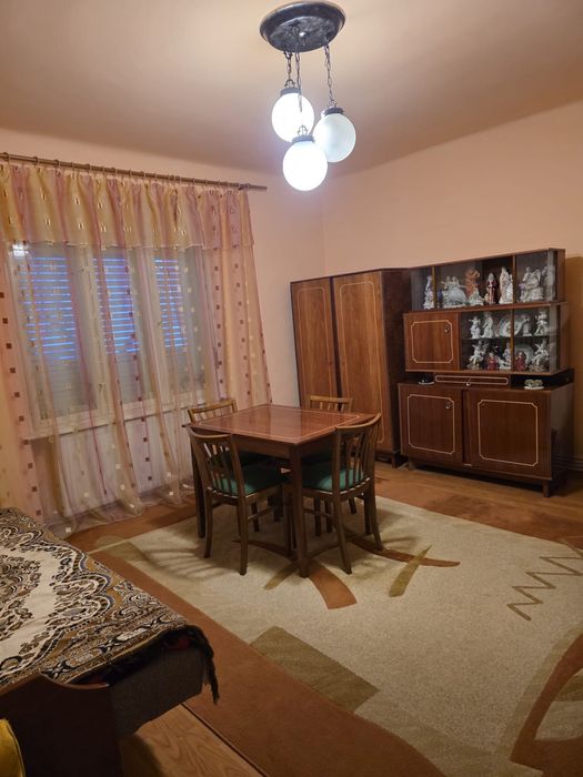 Vând casă în Sântana