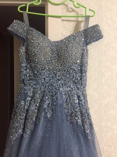 Вечернее платье, на выпускной .