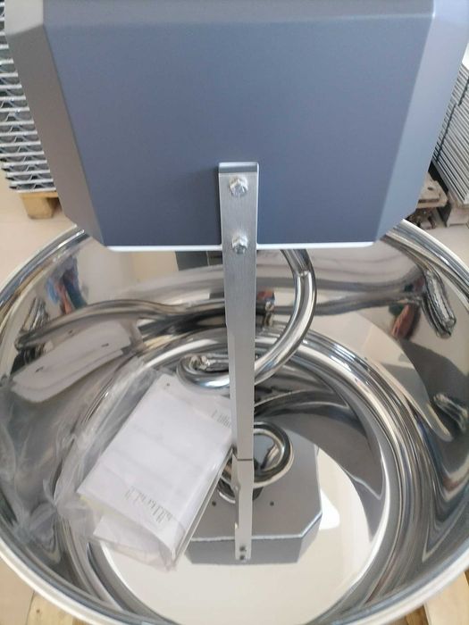 Спирален миксер 50 кг. Conti Italy със скоростен вариатор