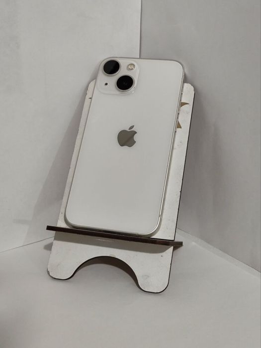 Продам IPhone 13 Mini