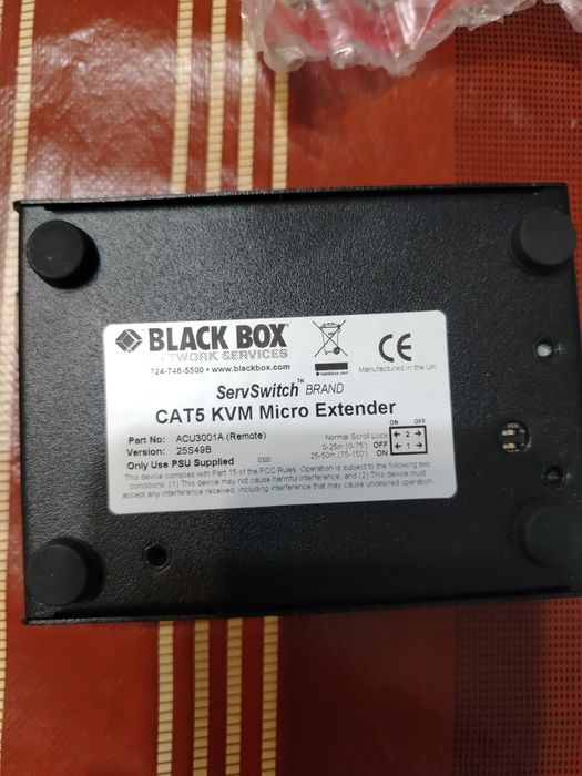 CAT5 KVM Extender remote și local