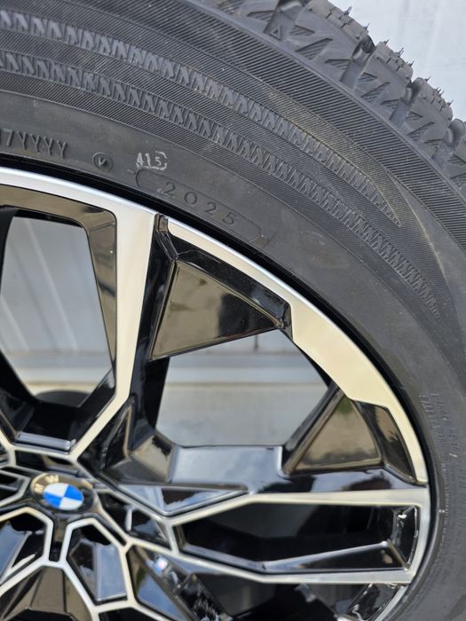 Roti noi BMW X7 R21 disponibile pe stoc