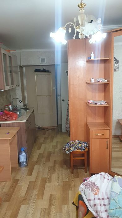 Продам 1 комнатную общежитие