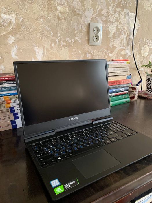 Lenovo Legion Y545