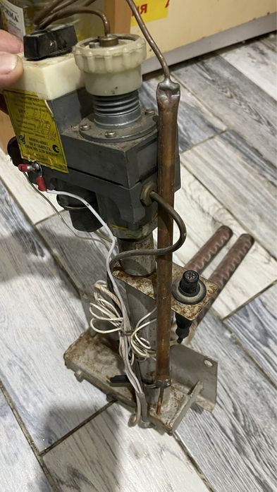 Срочно продам Запчасти котла