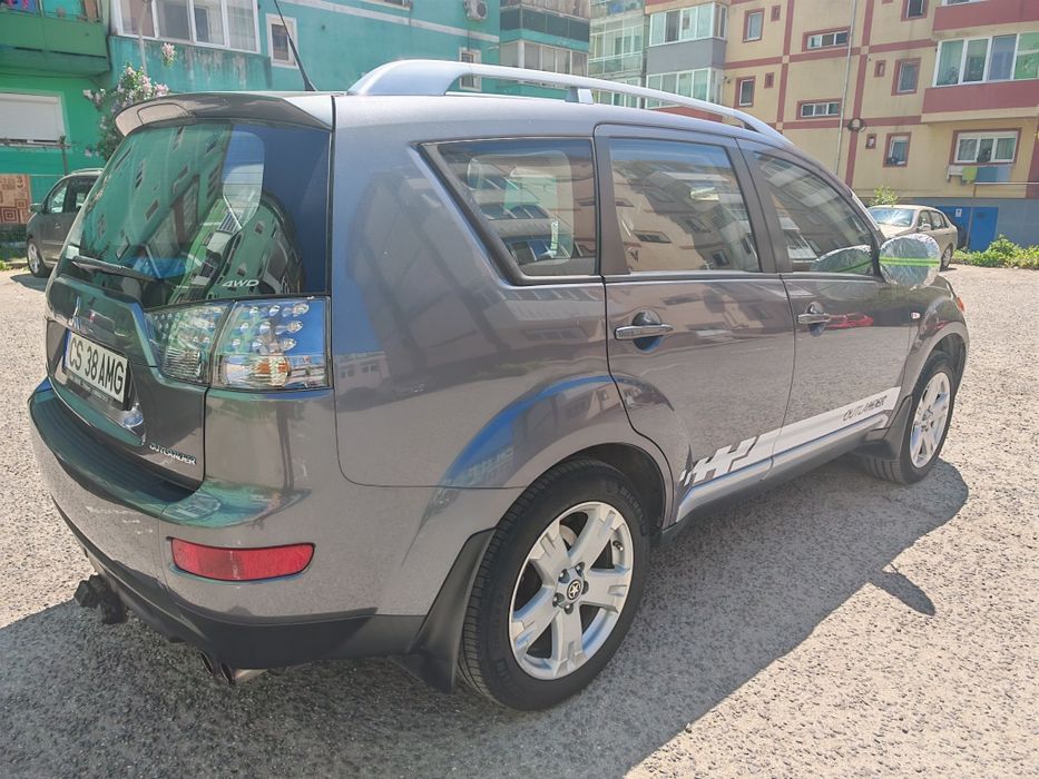 Mitsubishi outlander