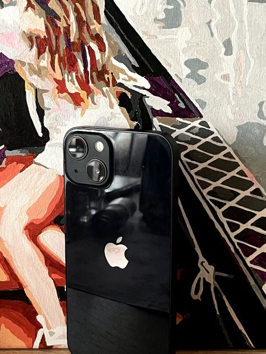 Продам iphone 13