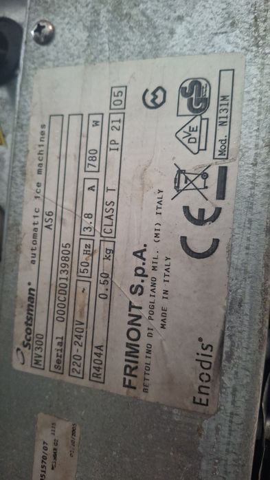 Ледогенератор SCOTSMAN MV 300 140 кг 24 часа