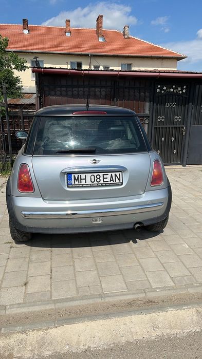 MINI One 2002 — imagine 3