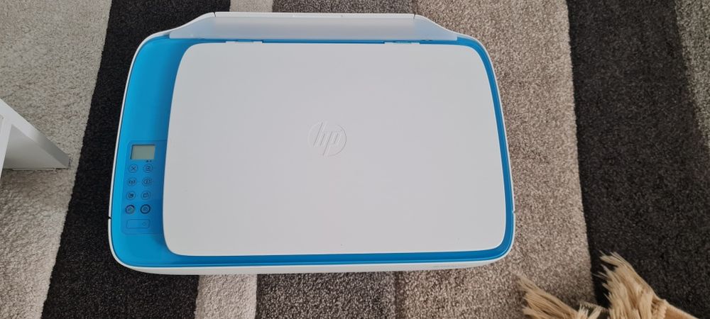 Цветной принтер hp