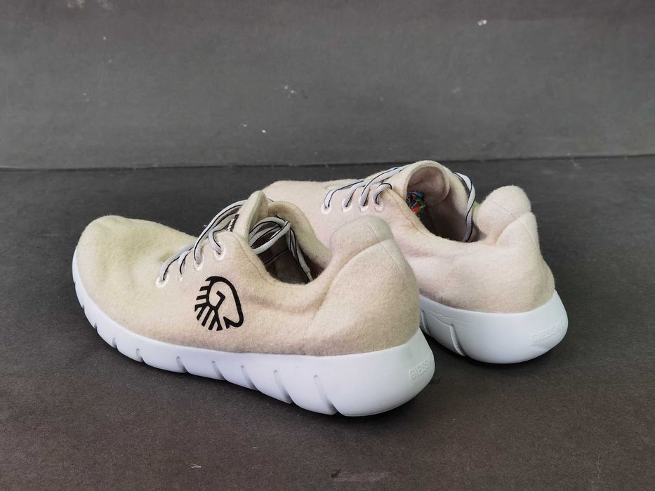 Adidasi alergare 43 44 GEISSWEIN- Elvetia Lana Merino 750 Ron Ca NOI