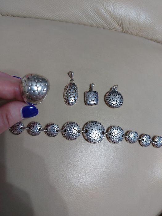 Vând set superb din argint 925