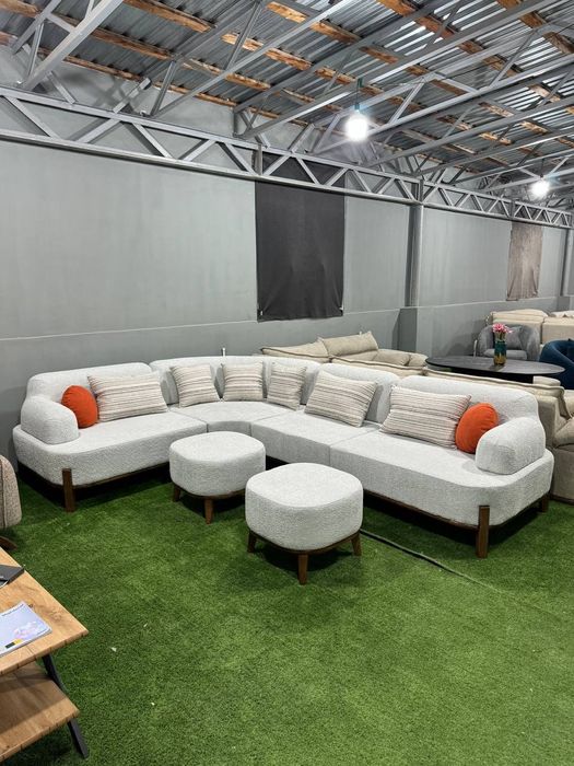 Мягкая мебель с доставкой и на заказ