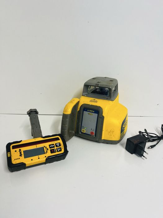Spectra LL 300 N nivela laser rotativa