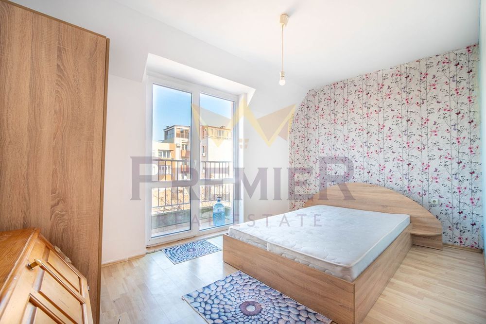 Продава се Тристаен апартамент в Варна, Център - 85 кв.м за 1999 €/кв.м - Снимка #8