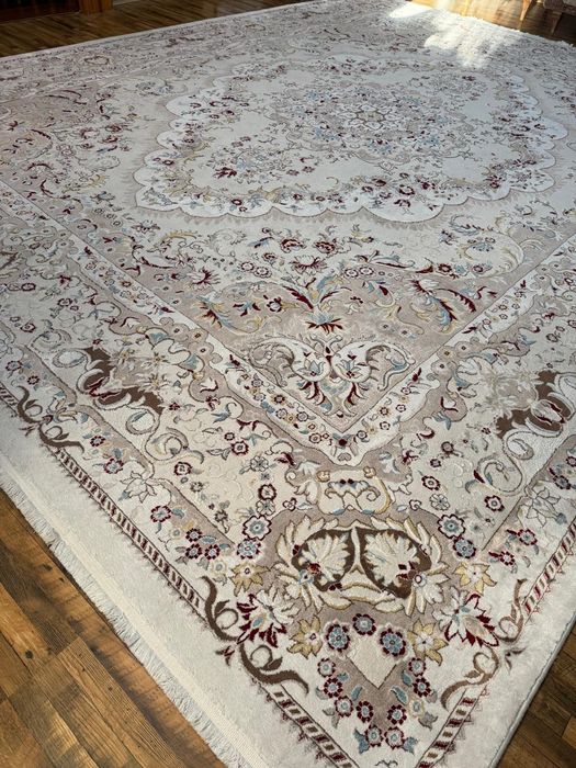 Ковер размером 4 *5