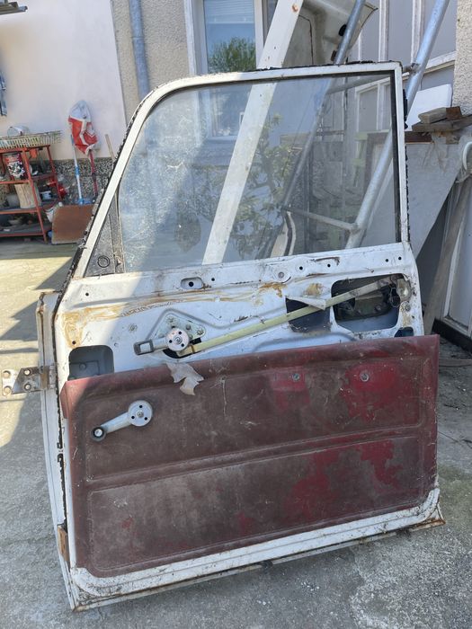 Врати за москвич