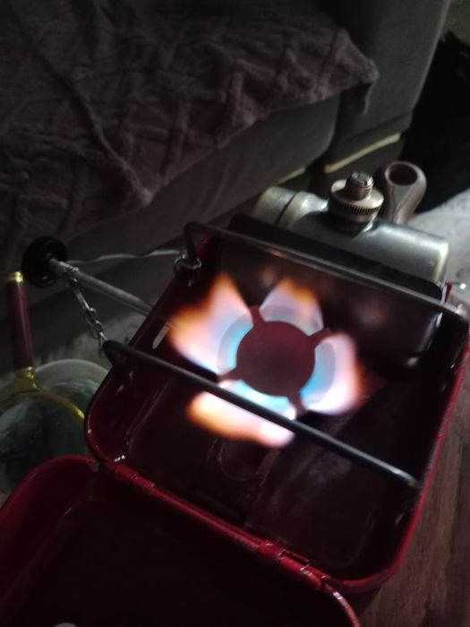 Бензиновая горелка.