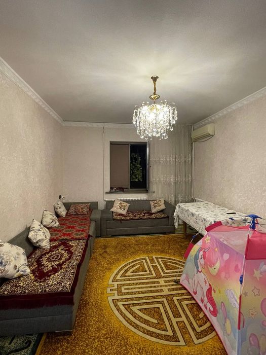 Банковский кирпичний квартира