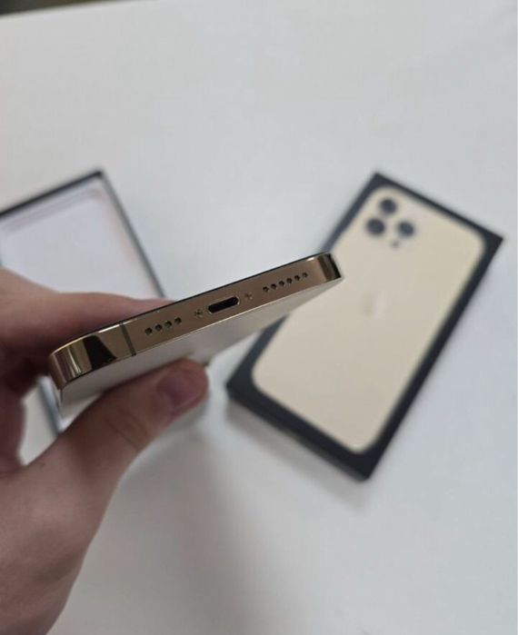 Айфон 13 про макс 256гиг голд