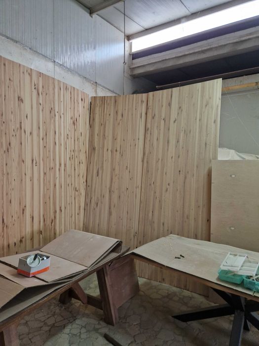 Blaturi din lemn stratificat de molid si pin