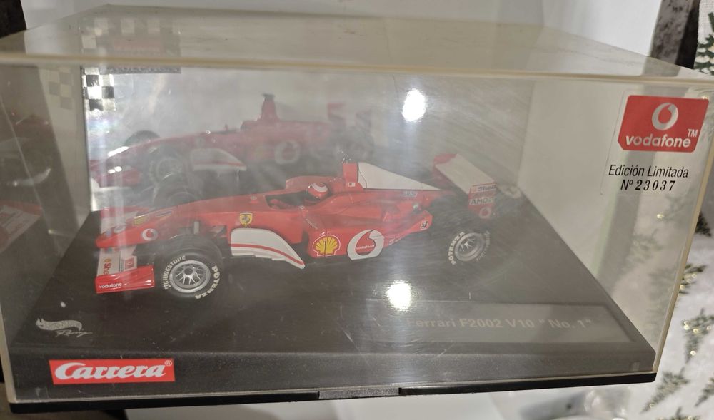 Колекционерска лимитирана серия модел на Ferrari F2002 V10 No. 1