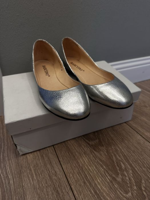 Продаю Новые балетки