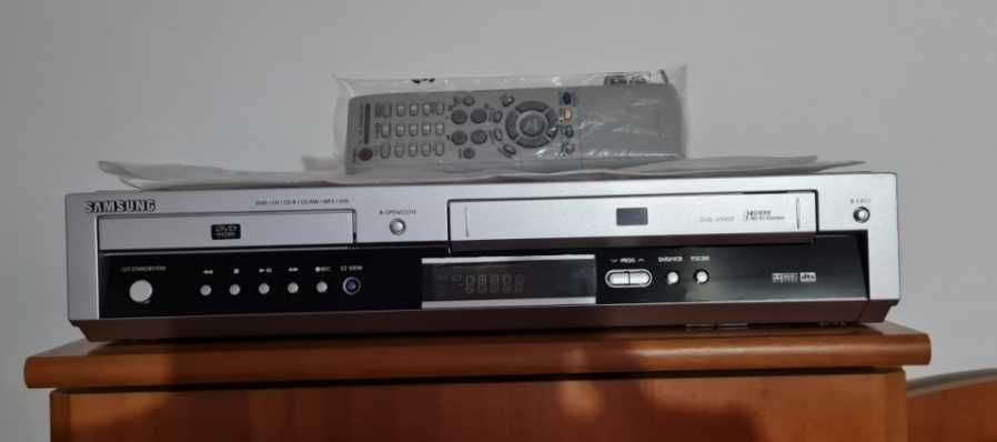 Samsung combo Video VHS recorder  DVD-CD player nou