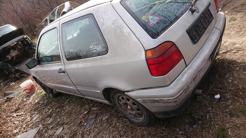 Golf 3 три броя на части