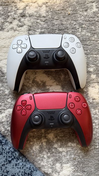 PS5 1Tb + 2 controllere