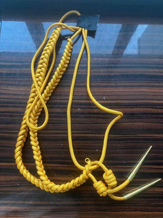 Продам НОВЫЙ парадный ремень и аксельбант