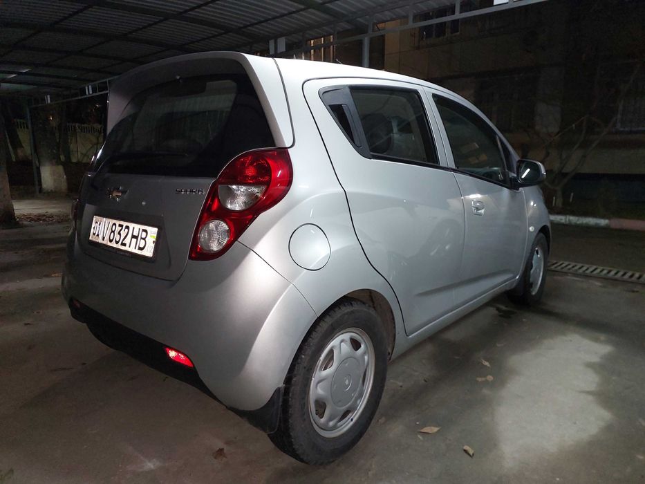 Продаётся Chevrolet Spark, МКПП, 2020г, 1,25л, 67000км