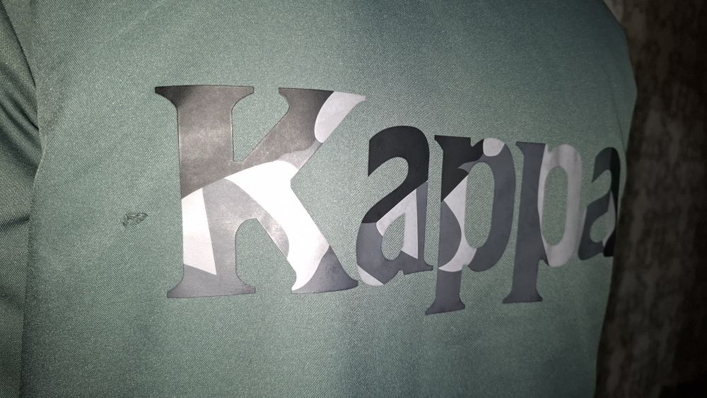 Продам куртку Kappa